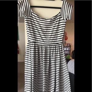 Black/Cream striped knit midi dress.